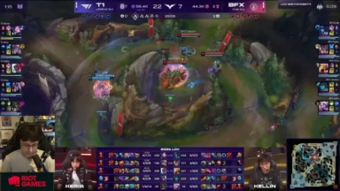 T1 battles BFX during a League of Legends jungle fight