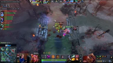 Dota 2 match in progress, Lifestealer hero visible.