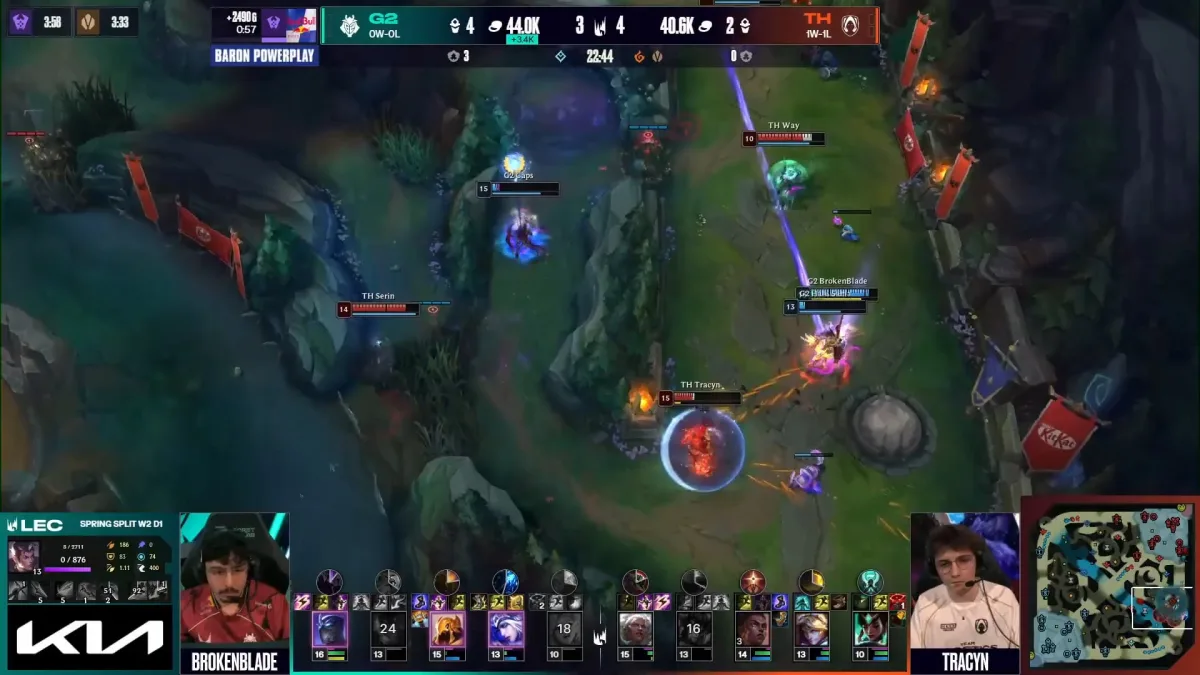 League of Legends esports match gameplay screen