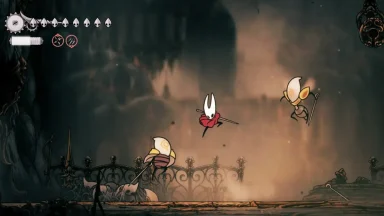 Hollow Knight battle scene with three characters.