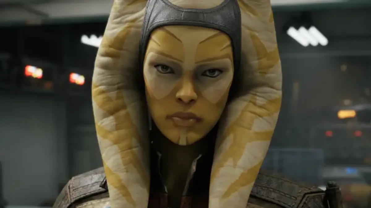 Alien woman with striped head-tails in spaceship